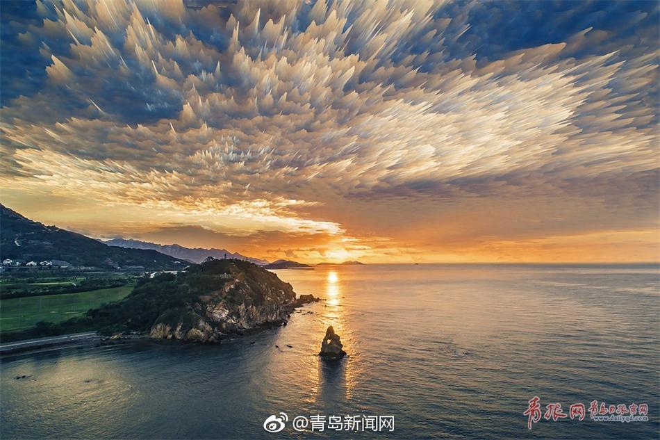 艳妇荡岳丰满交换做爰电影