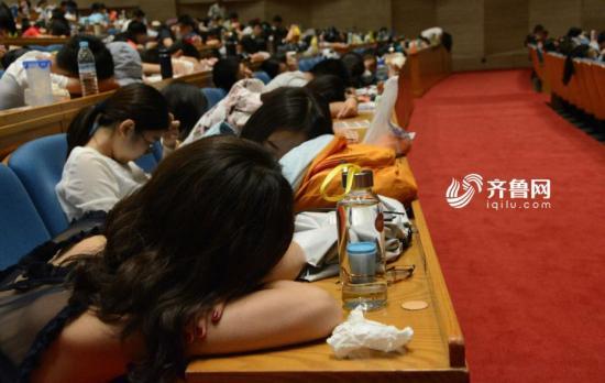 免费看黄黄小视频4