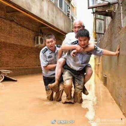 91娇喘    白丝动漫