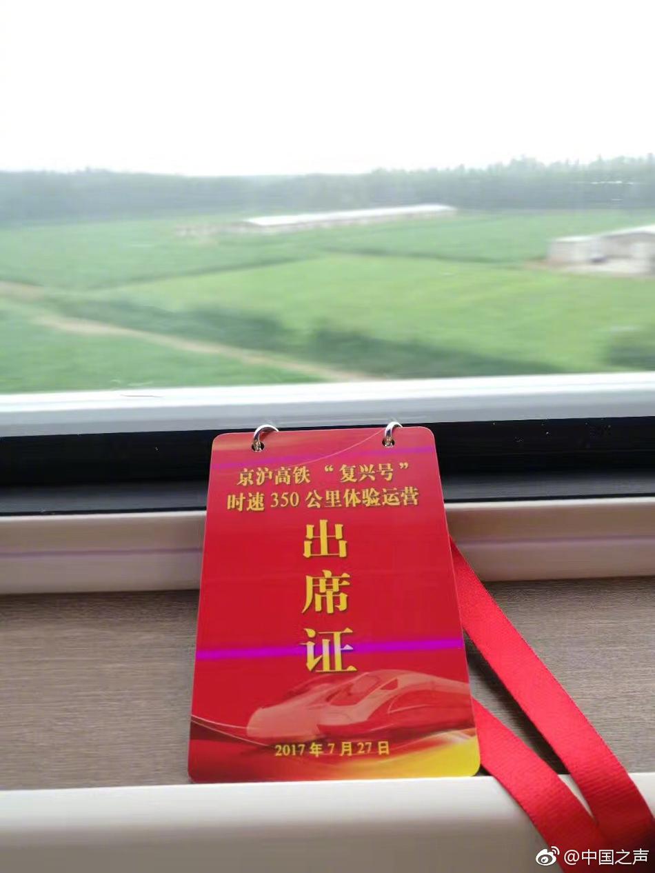 动漫裸体 挤奶羞羞洗澡