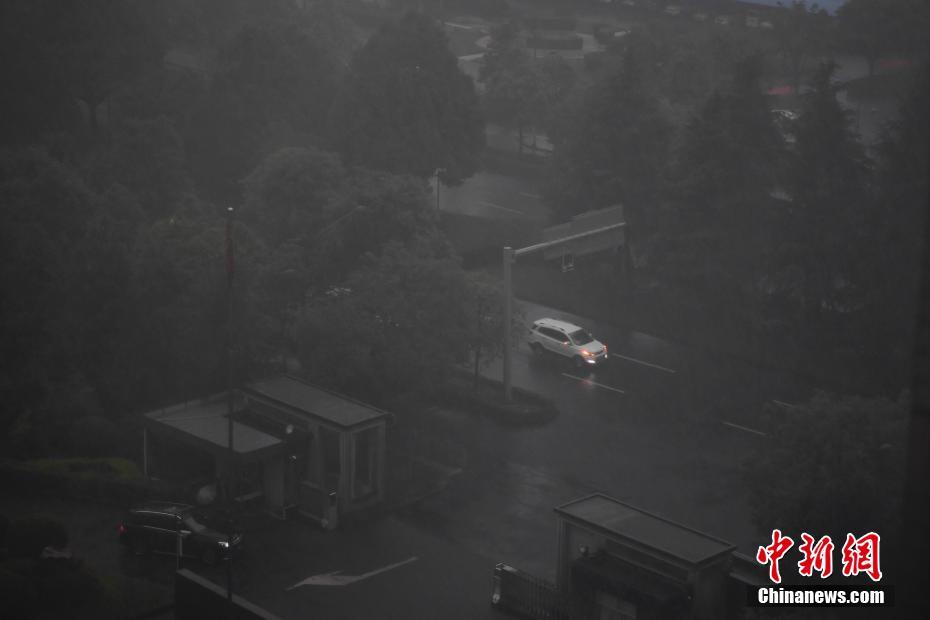 灌醉老师破了老师的处