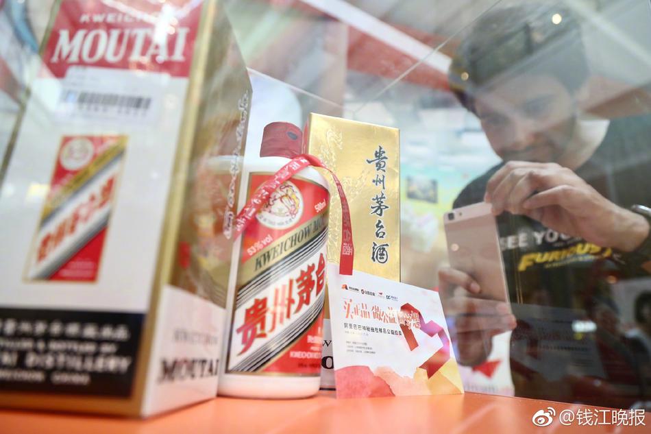 欧美日韩肛交性爱黄片