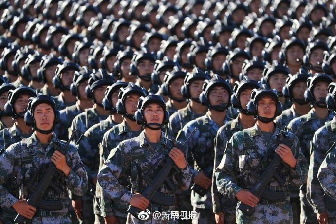 女人扒开腿秘 打扑克动漫原神