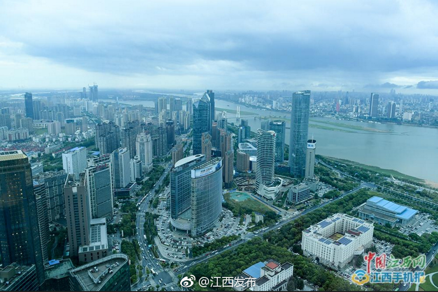 黄色大毛片
