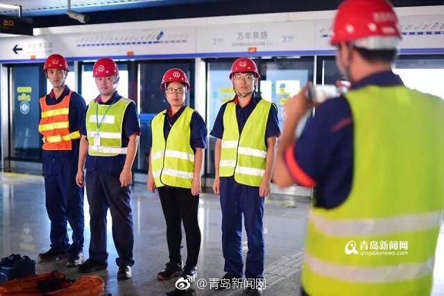 女女互摸胸
