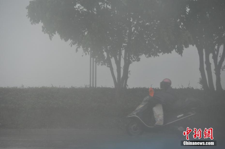睡覺偷插