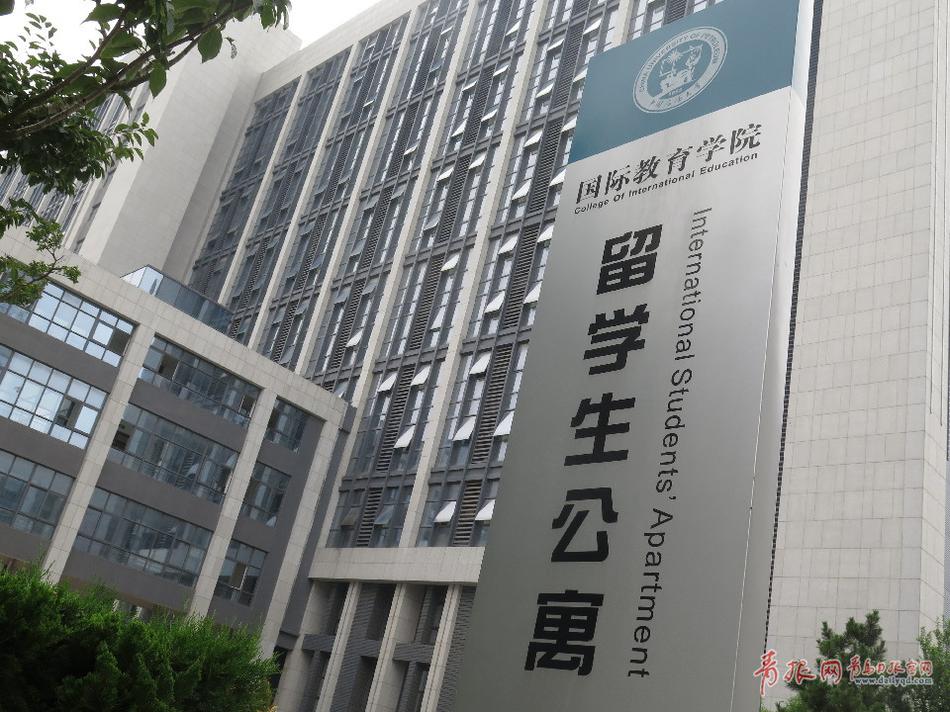 真实的国产乱ⅩXXX实拍