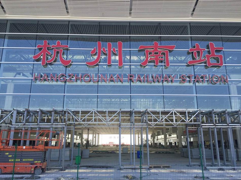 老师脱个精光要我