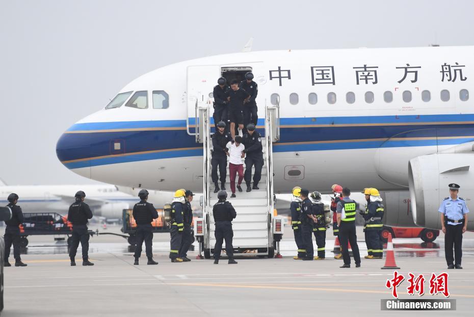 福利网性爱激烈视频