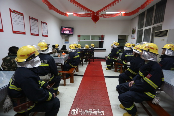 免费的日本人妻黄色网站