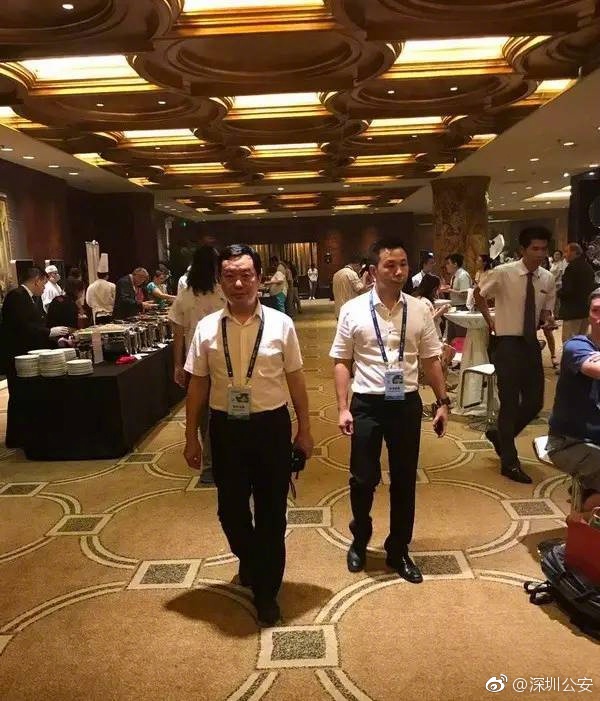Chinese粉嫩Videos尤物