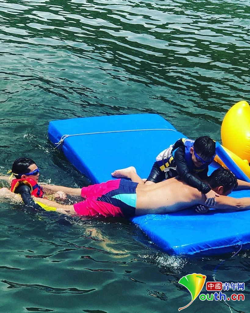 调教乡村性奴视频