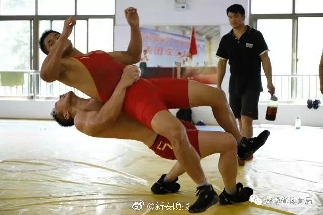 抖音黑森林裸舞