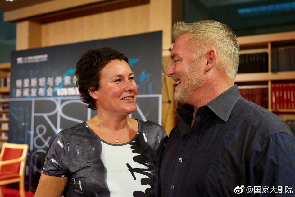 偷拍韩国美女浴室洗澡盗摄视频一区二区三区
