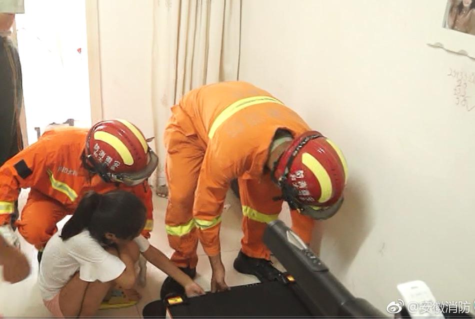 女教师洗澡被学生强弙