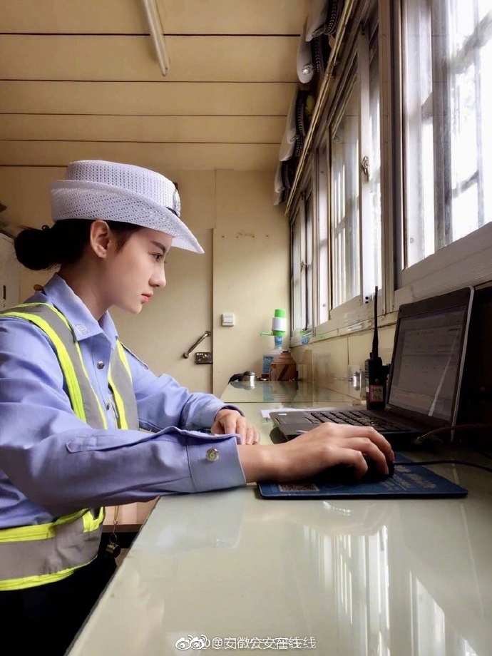 中国老熟女偷拍Xⅹx