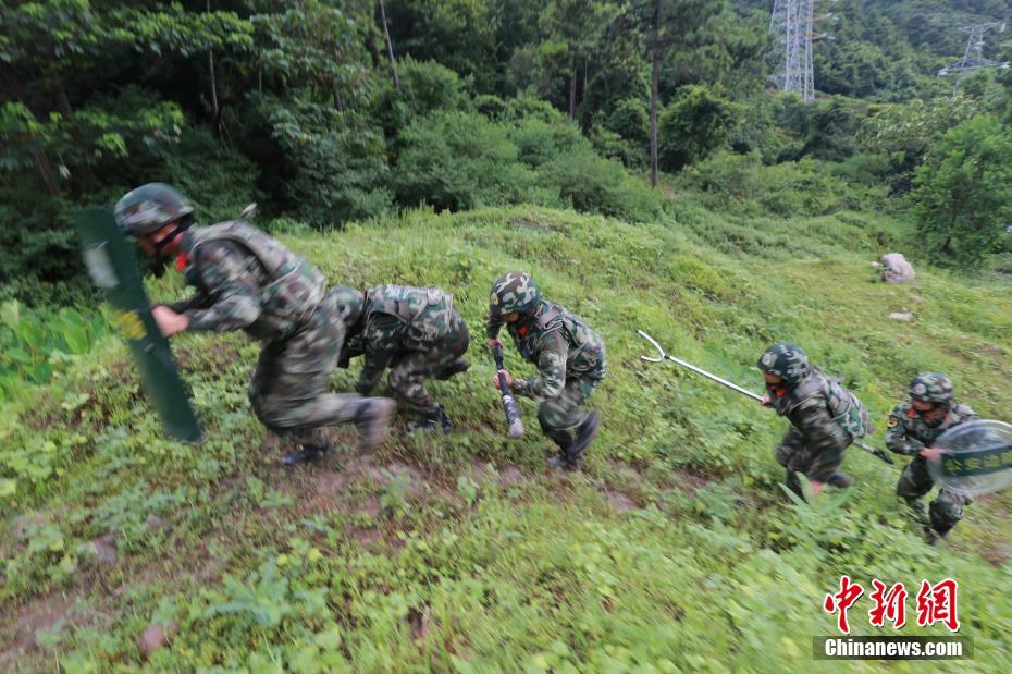 吃精液