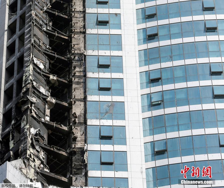 十八禁疯狂 喷水自慰爽男男