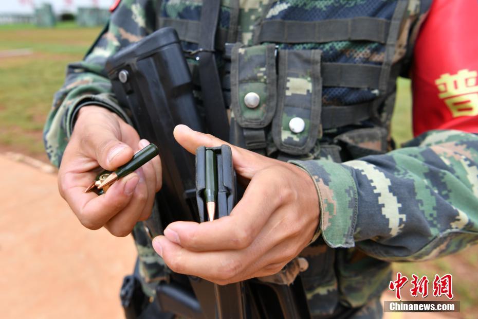 真實自拍內射女友