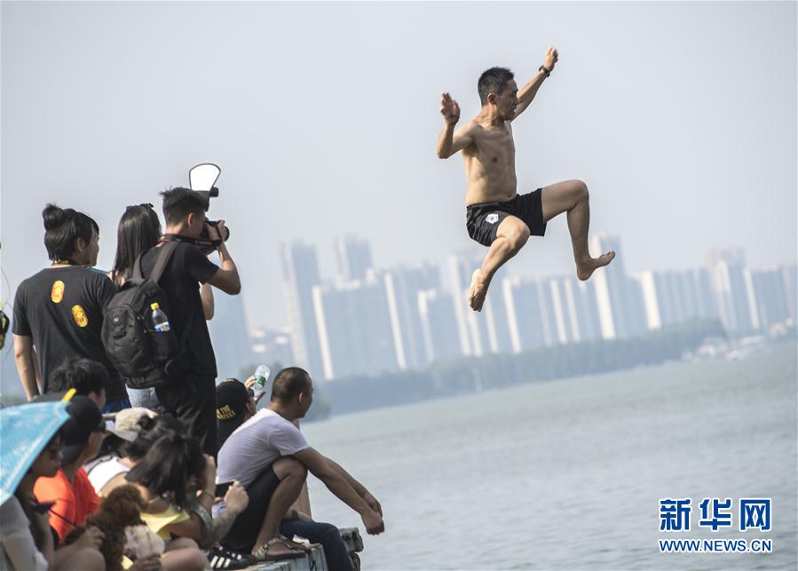 台湾一级片破处