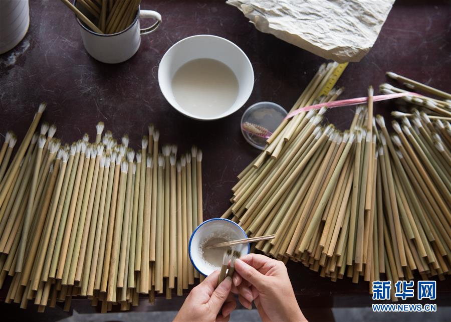 很黄很黄很黄的黄色视频一区二区