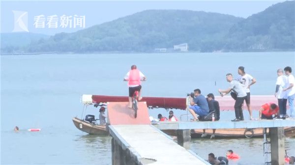 外国美女黄色网站