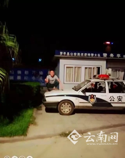 真人与拘做受免费视频一