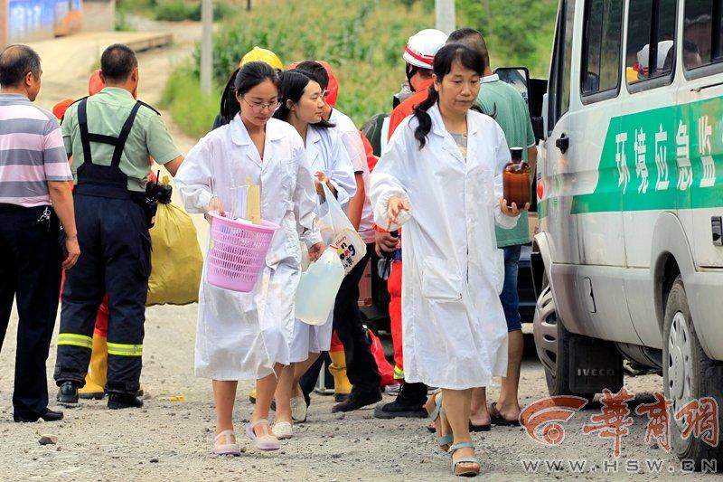 免费激情在线视频