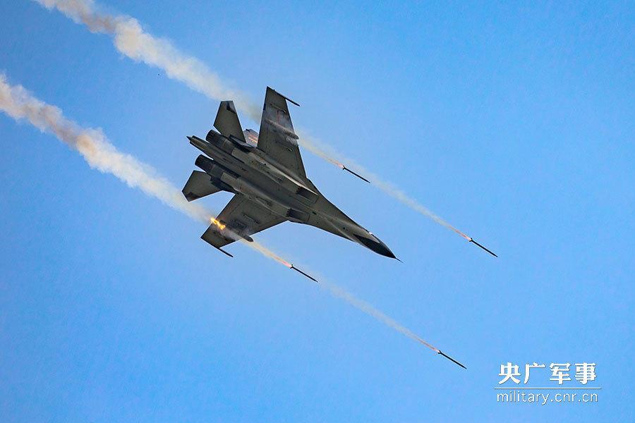 亚洲AU秘 一区二区三区九色下