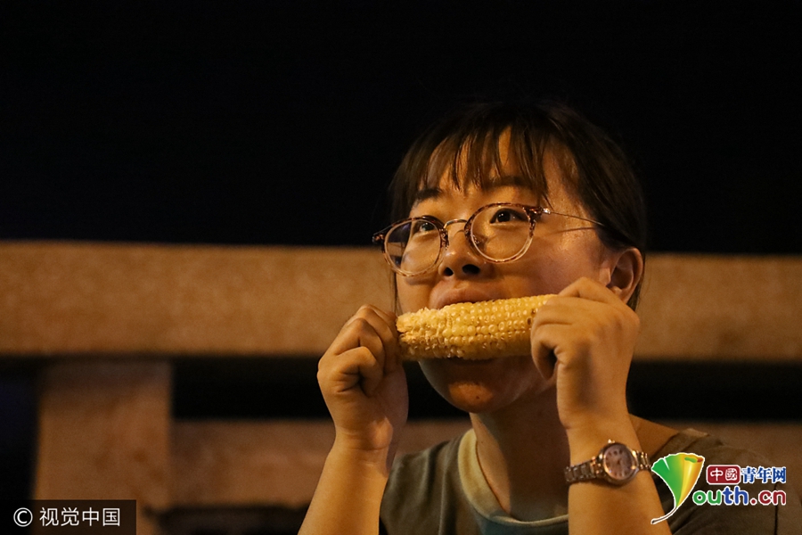 成 人 黄 色 性 爱 小 说