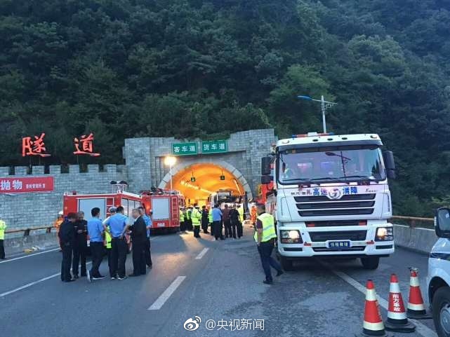 正在播放Aⅴ连续中出无码