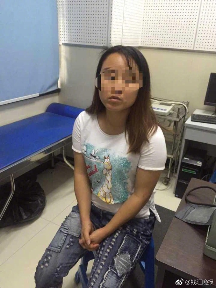 女女互磨喷水在线观看