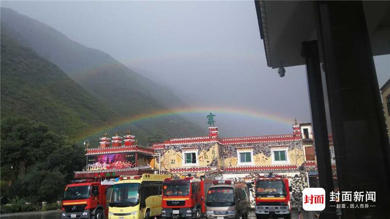 免费日本乱伦片