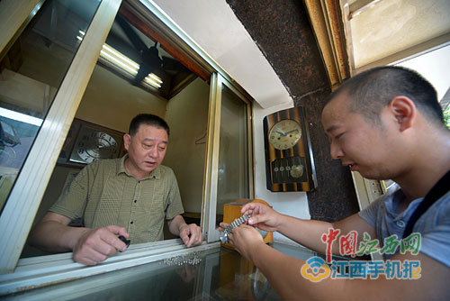 颜射免费毛片处