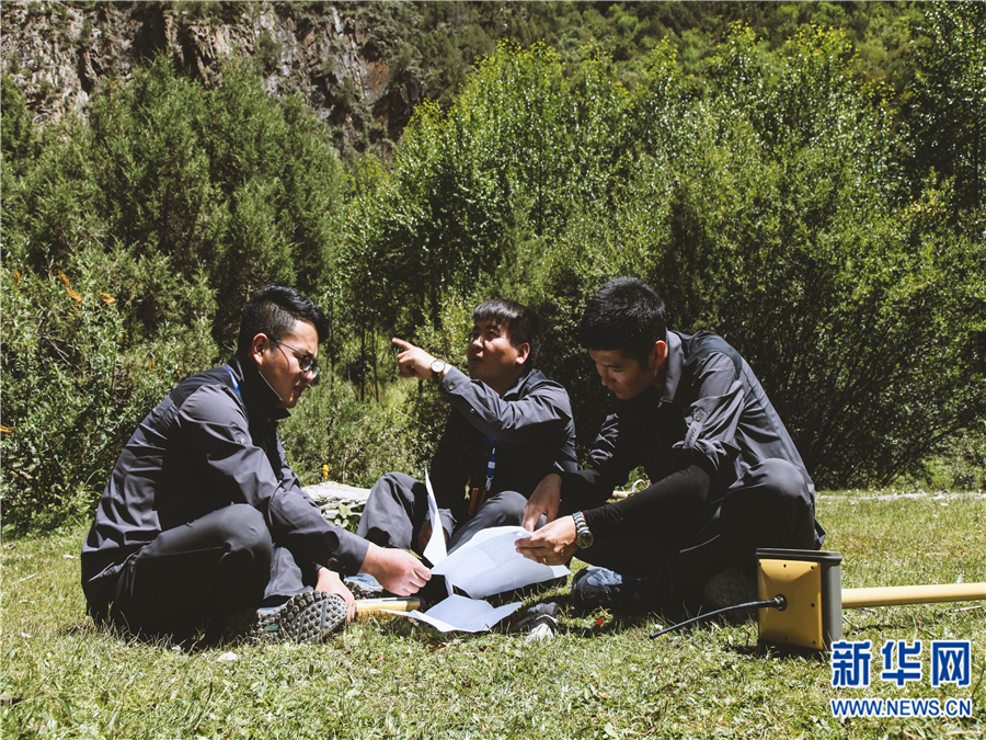 老头射精