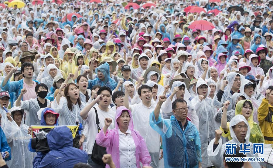 女人脱精光直播app下载合集