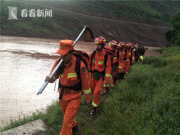 盜攝自慰
