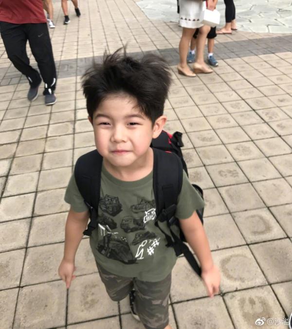 国产精品一区二区久久末发育娇小
