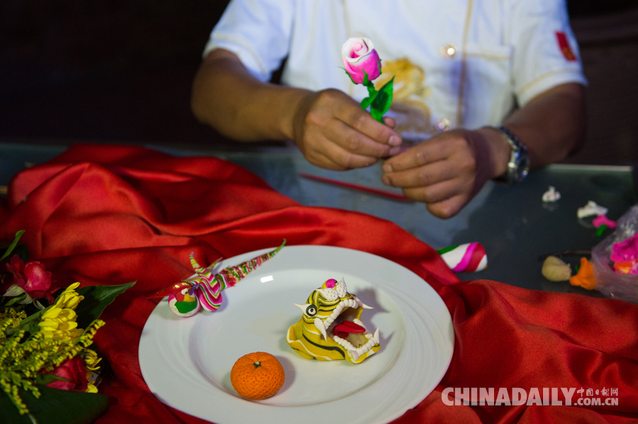 ova不该瞒着妻子去参加漫展全集