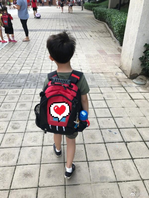 靠逼软件下载