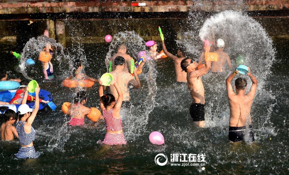 疯狂做受性Xxxxx性喷水