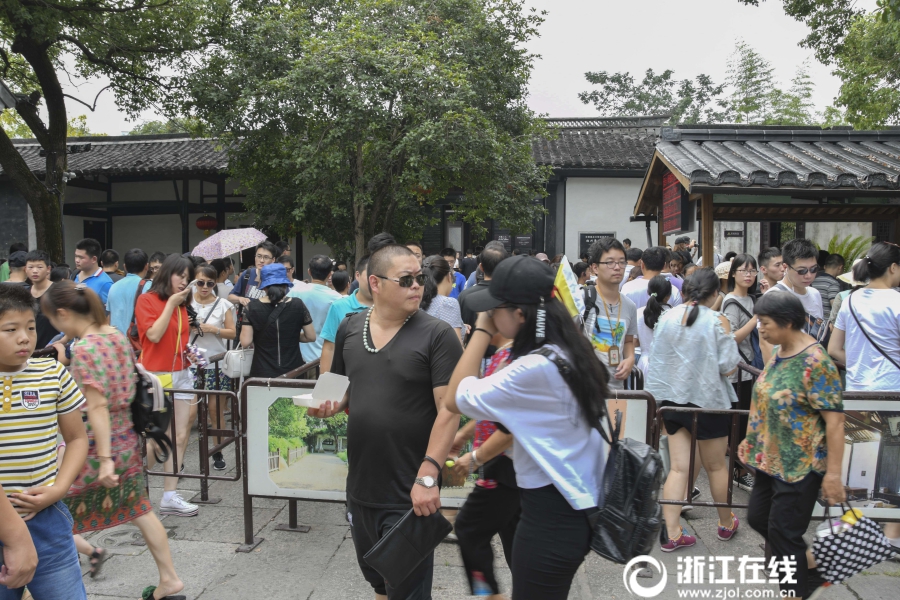 夫妻尻逼片