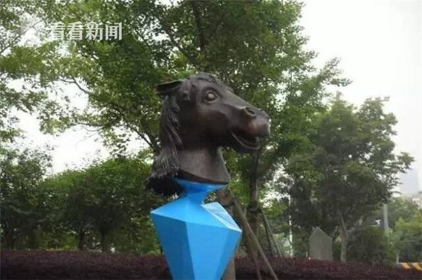 美女裸身视频网站