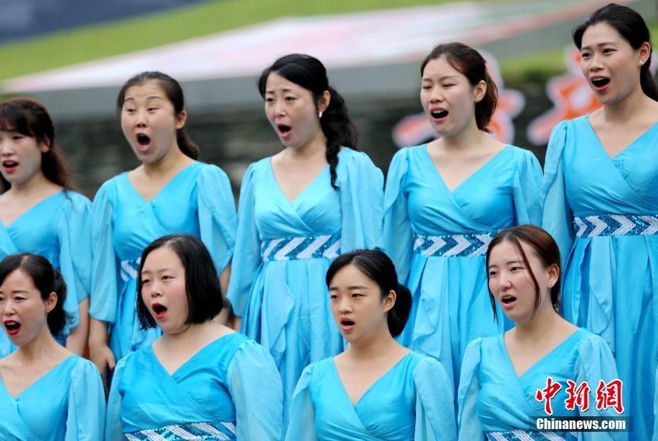 仙踪林小小拗女性BBWWWW国产