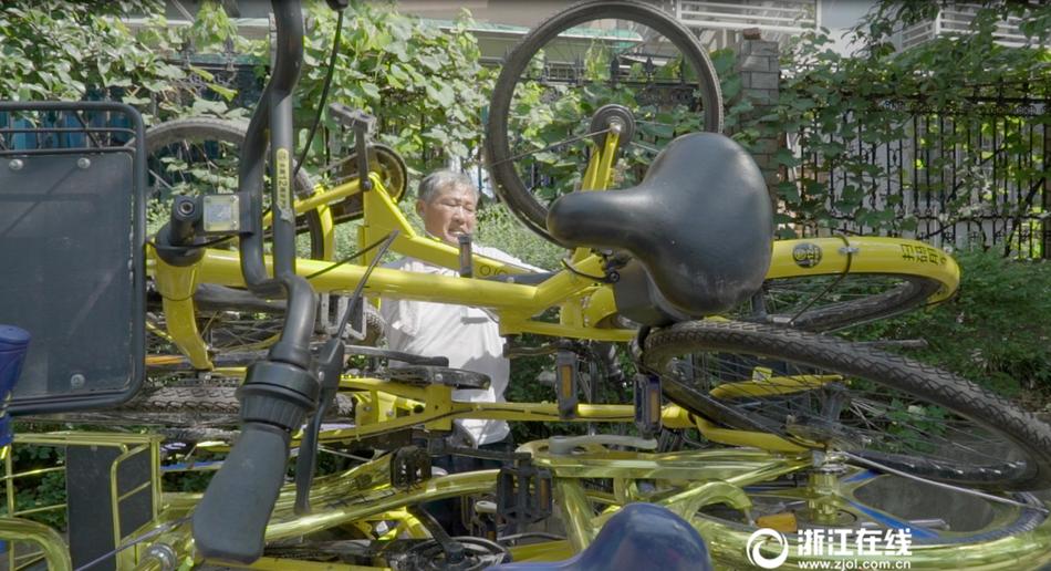 中国Free潮喷抽搐Hd潮喷