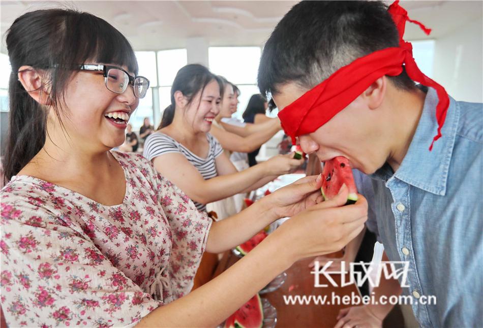 刘亦菲与黑人无套内谢