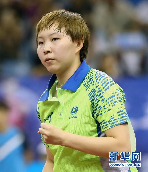 日本乱性乱伦家庭小电影