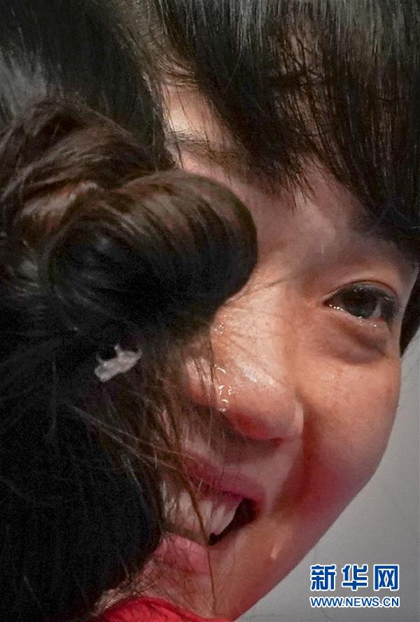女同性互摸