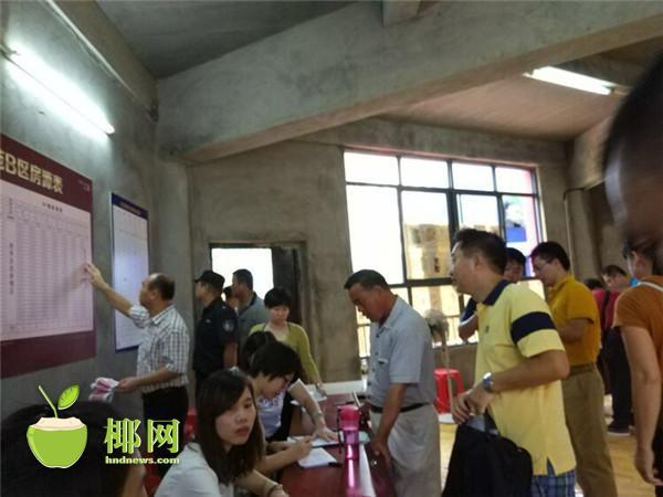 按摩店少妇69ⅩXXX