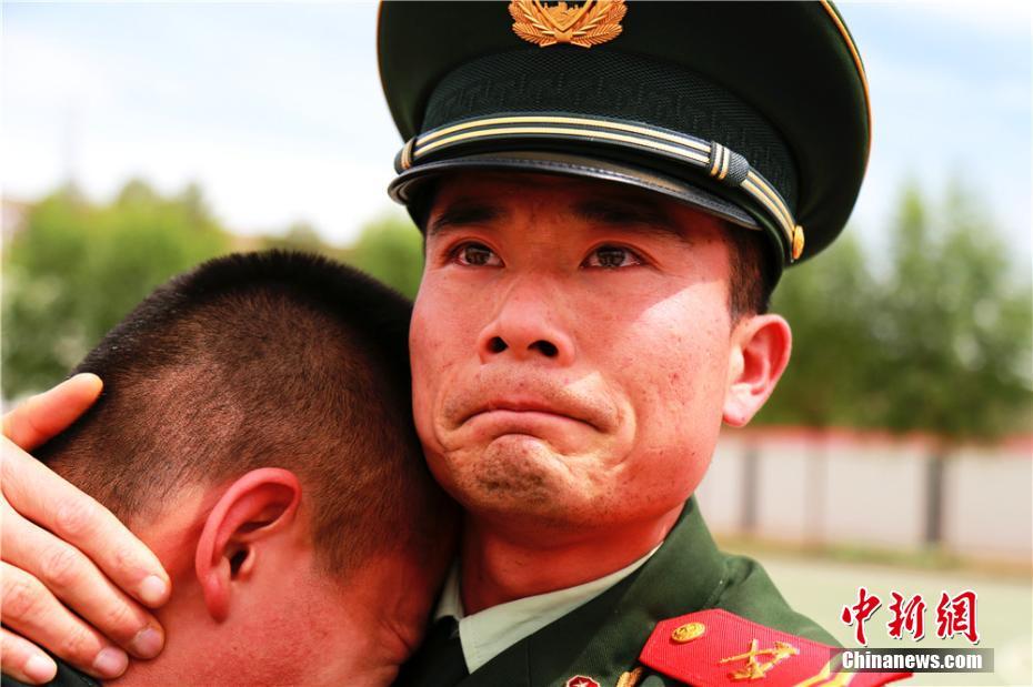 欧美又粗又硬又爽直播大片
